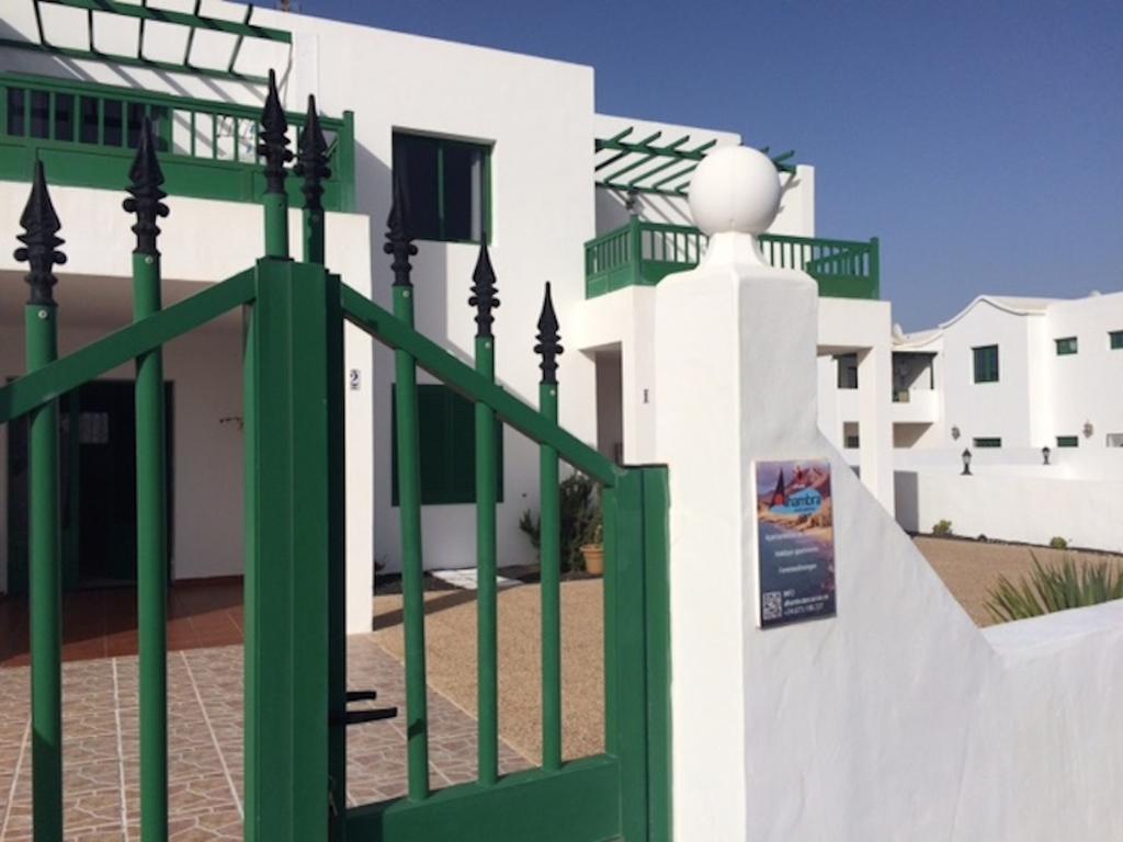 Alhambra Apartamentos Tias Ruang foto